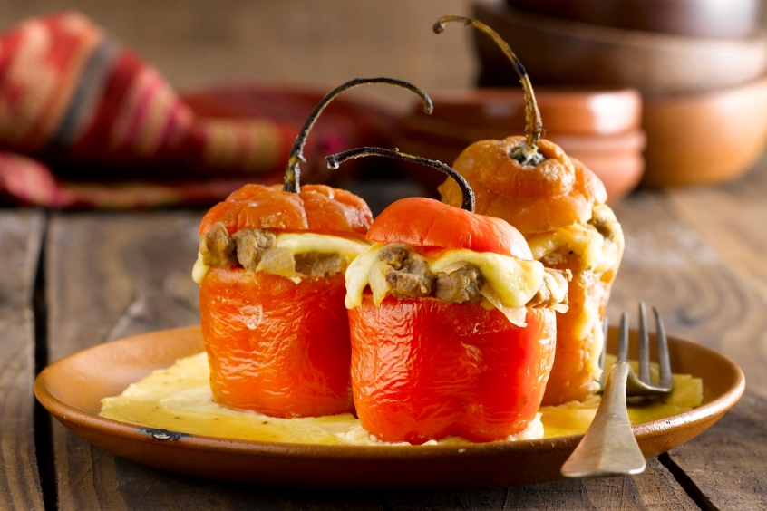 Rocoto Relleno - Ớt đỏ nhồi thịt, phô mai nướng vàng