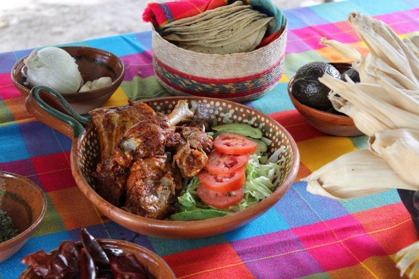 Món ăn đặc sản Queretaro Chivo Tapeado - Dê nướng tẩm ướp gia vị