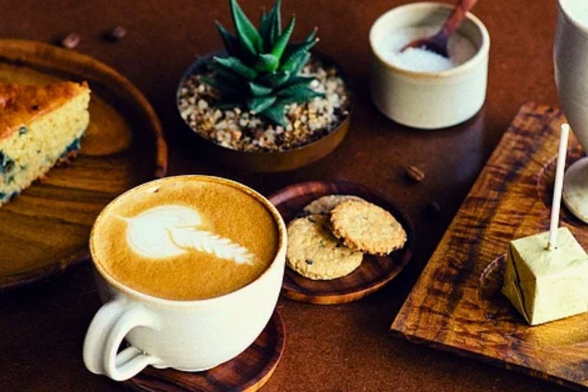 Artisan Coffee pha thủ công, hương thơm đậm đà và vị cà phê tinh tế