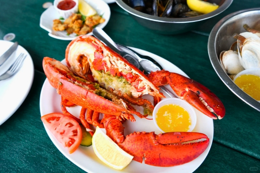 Tôm hùm tại Vancouver lựa chọn hoàn hảo cho du khách yêu thích hải sản cao cấp