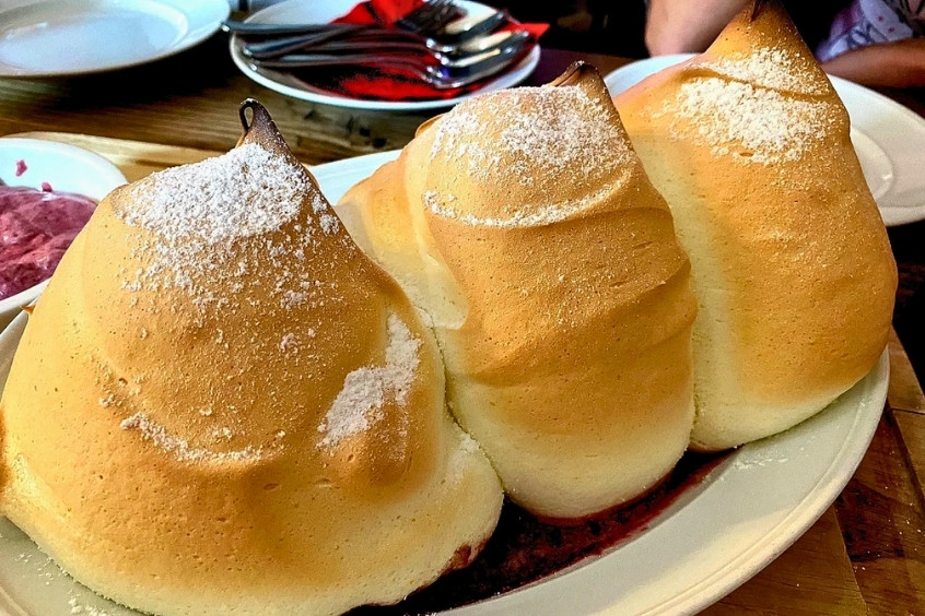 Thưởng thức Salzburger Nockerl, món bánh souffle trứ danh trong danh sách món ăn đặc sản Salzburg