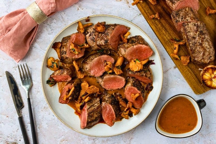 Thưởng thức Wildgerichte với thịt rừng nướng và sốt đặc trưng hấp dẫn tại Innsbruck