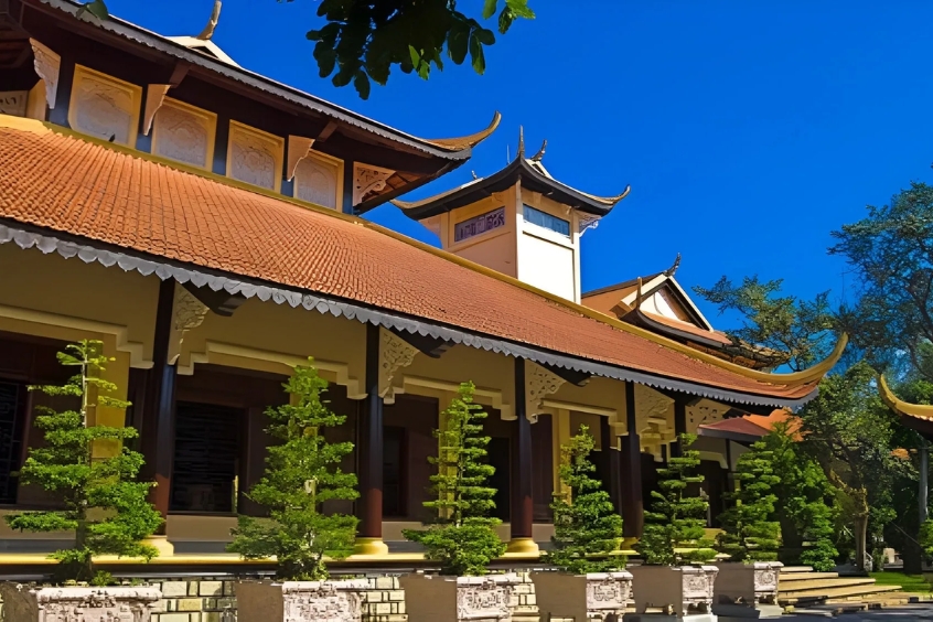 Thiền viện Thường Chiếu