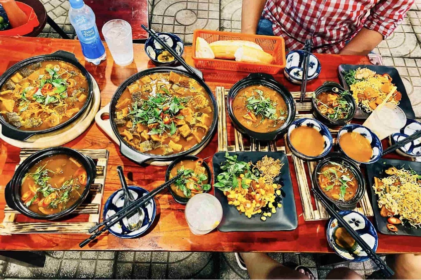 Phá lấu đà nẵng