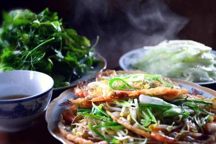 bánh xèo tôm nhảy Bà Tình