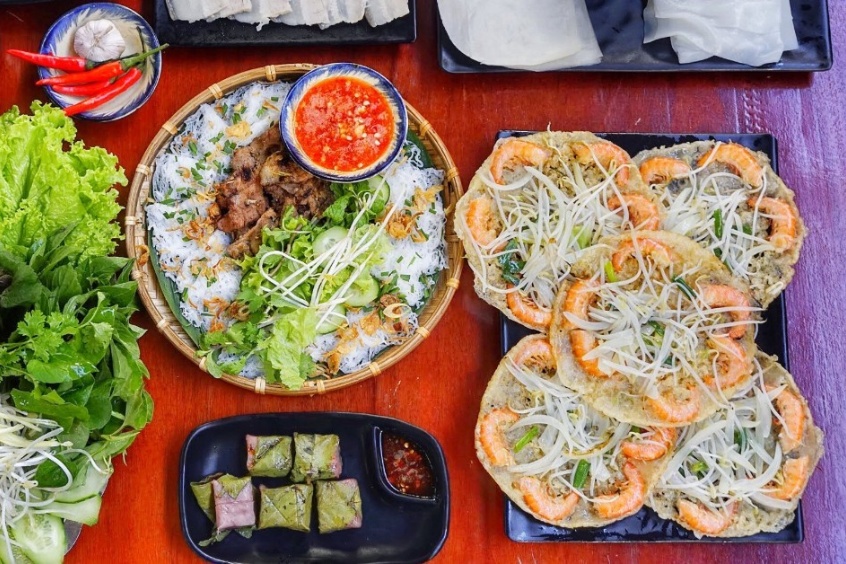 Quán bánh xèo tôm nhảy Bé Uyên&nbsp;