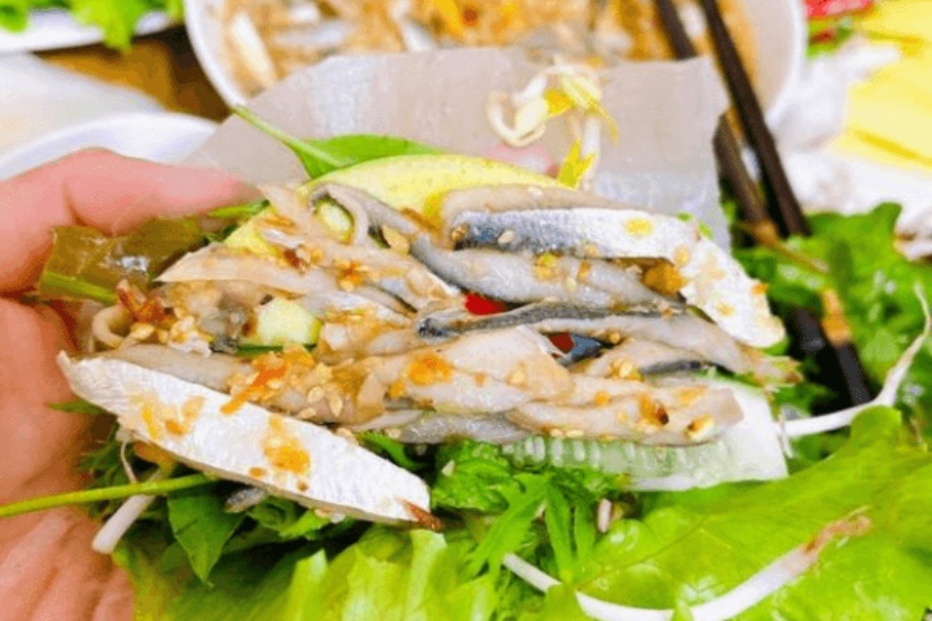 Quán gỏi cá Nam Ô 972 Nguyễn Lương Bằng