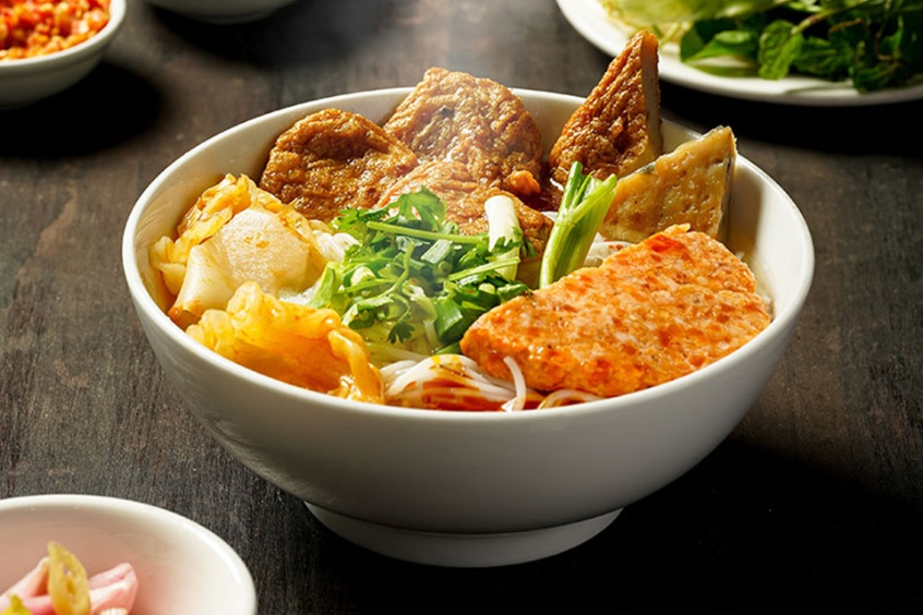 quán bún chả cá gia truyền Dì Tấm cơ sở 4