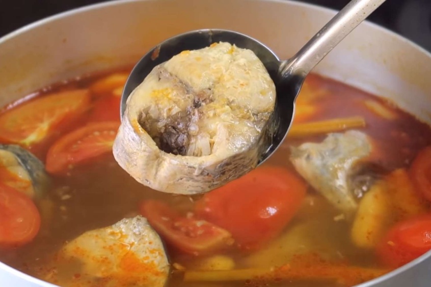 Các bước nấu bún chả cá đà nẵng