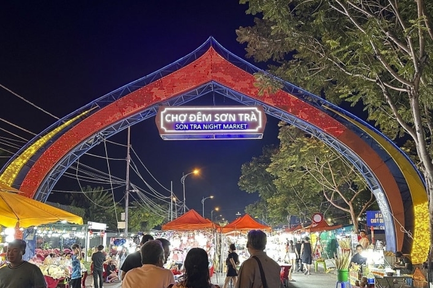 ẩm thực tại chợ đêm sơn trà