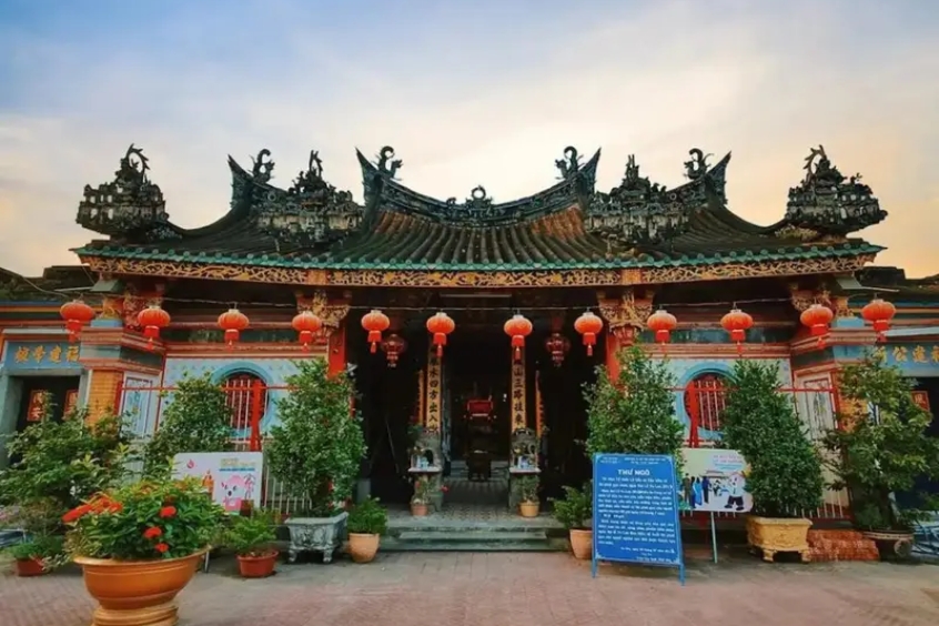 Chùa Ông Kiến An Cung