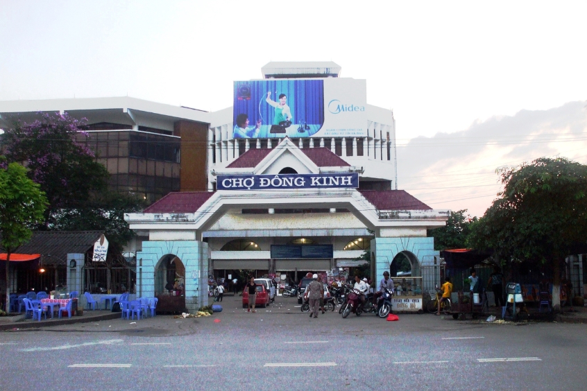 Chợ Đông Kinh