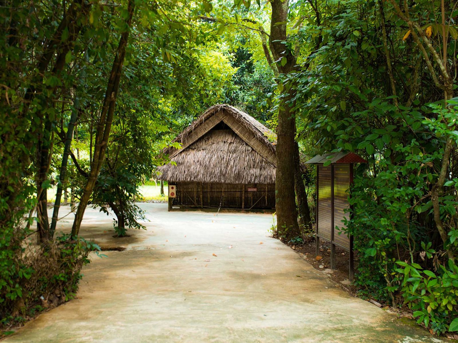 Làng Sen – Nơi lưu giữ ký ức tuổi thơ Bác Hồ (Ảnh: Internet).