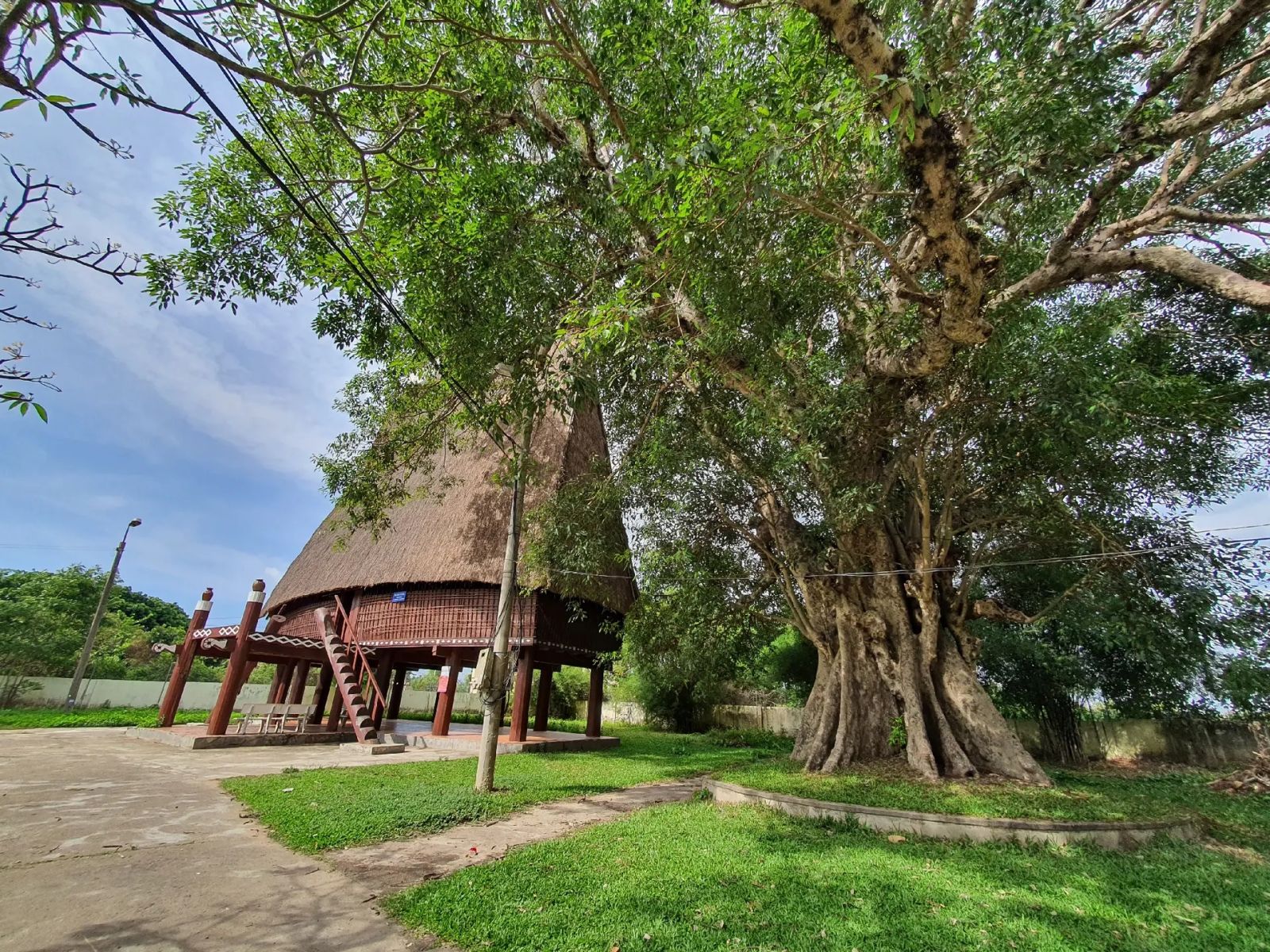 Nhà rông Kon Klor – Cội nguồn văn hóa Tây Nguyên (Ảnh: Internet).