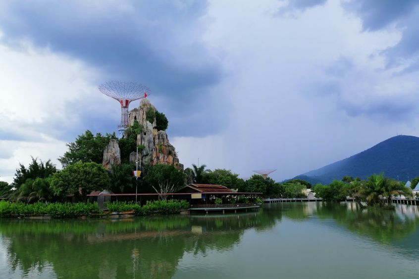 Khu du lịch Long Điền Sơn