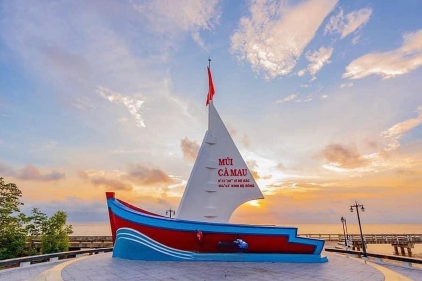 Mũi Cà Mau - địa điểm du lịch Cà Mau 