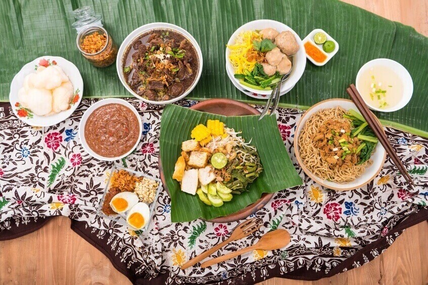 Những món ăn địa phương nổi tiếng tại Indonesia