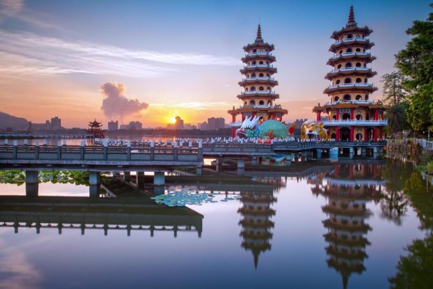 Tháp Long Hổ ở Cao Hùng
