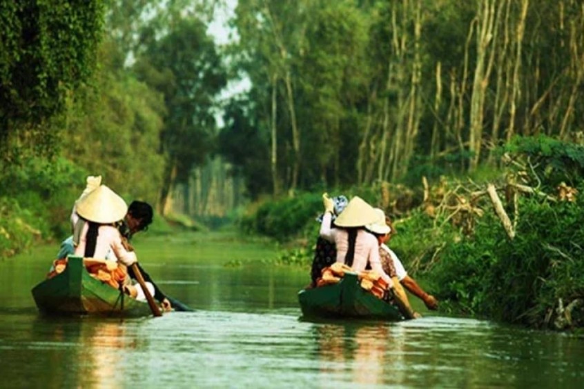 chèo xuồng ba lá