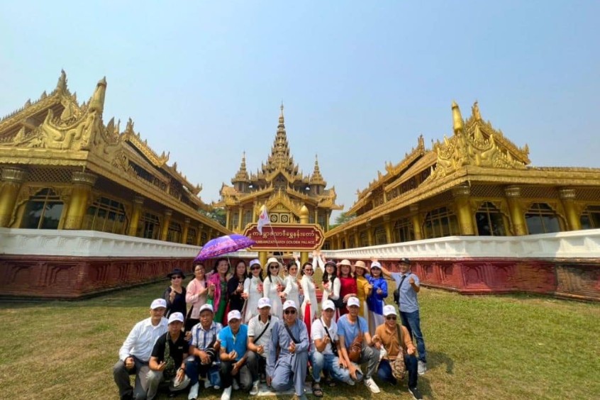 tour hành hương