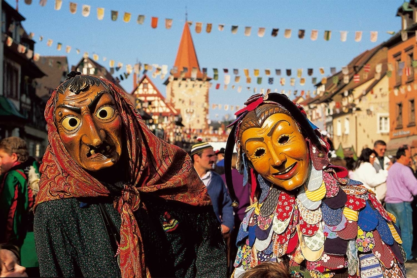 Lễ hội hóa trang Karneval phản ánh tinh thần tự do của người dân Đức 