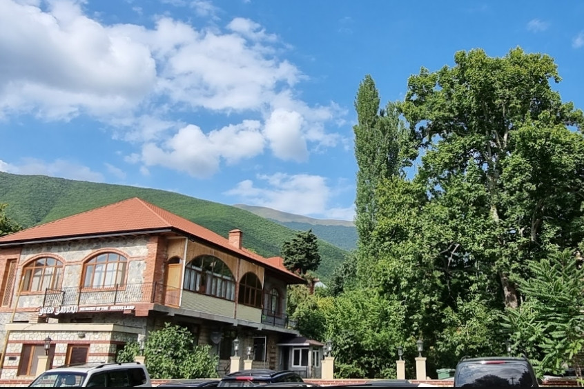 Vẻ đẹp vùng đất lửa trong tour du lịch Azerbaijan cùng 190 Travel