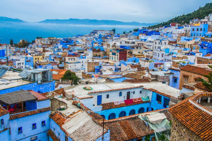 Chefchaouen - Thành phố nổi bật với những ngồi nhà sơn màu xanh lam mát mắt cùng với không gian yên tĩnh