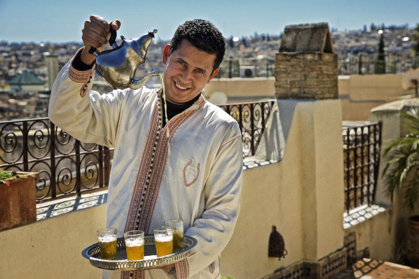Hòa mình vào bầu không khí lễ hội văn hóa đặc trưng đầy sắc màu tại Morocco