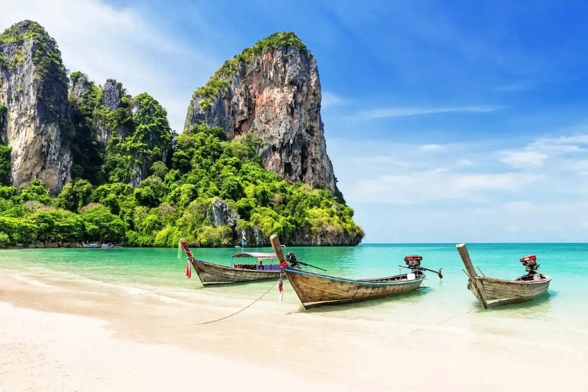 Đắm mình vào thiên đường nhiệt đới Phuket trong tour du lịch Thái Lan