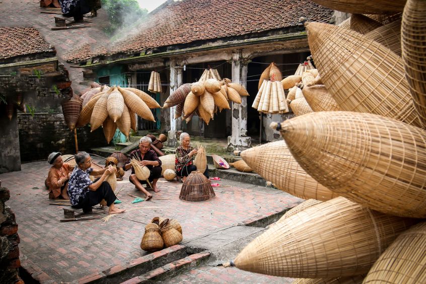 Tham quan và mua sắm đồ thủ công