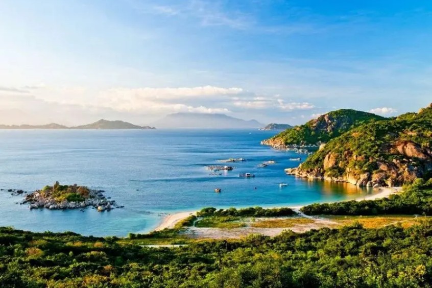 Tour biển Ninh Chữ và Vĩnh Hy